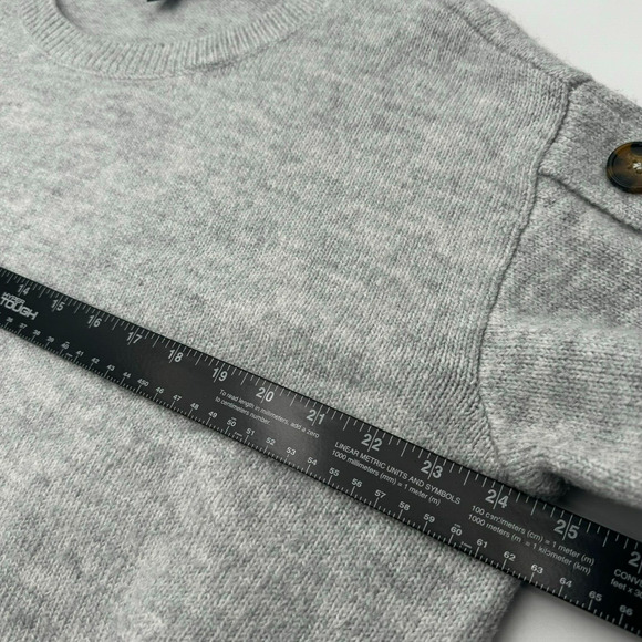 LANE BRYANT | Women's 18 20 gray knit sweater tortoise Shell Buttons on Sleeves - Picture 7 of 10